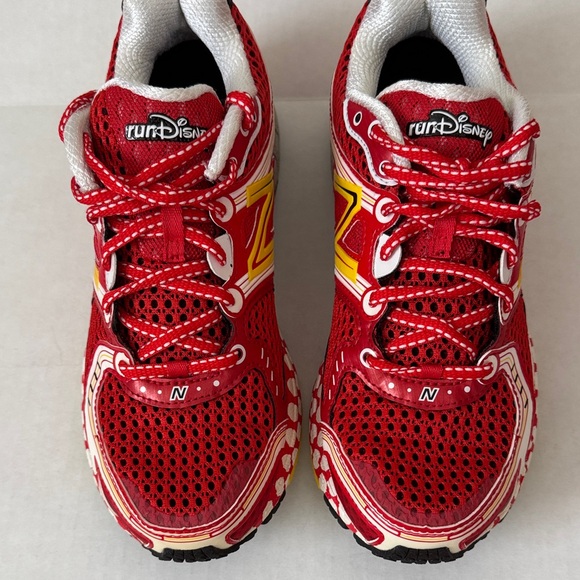 New Balance Run Disney Minnie Mouse Women's Running Shoes - Picture 1 of 10